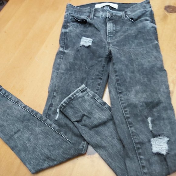 Gap True Skinny "Sculpt" charcoal distressed jeans - Picture 1 of 3